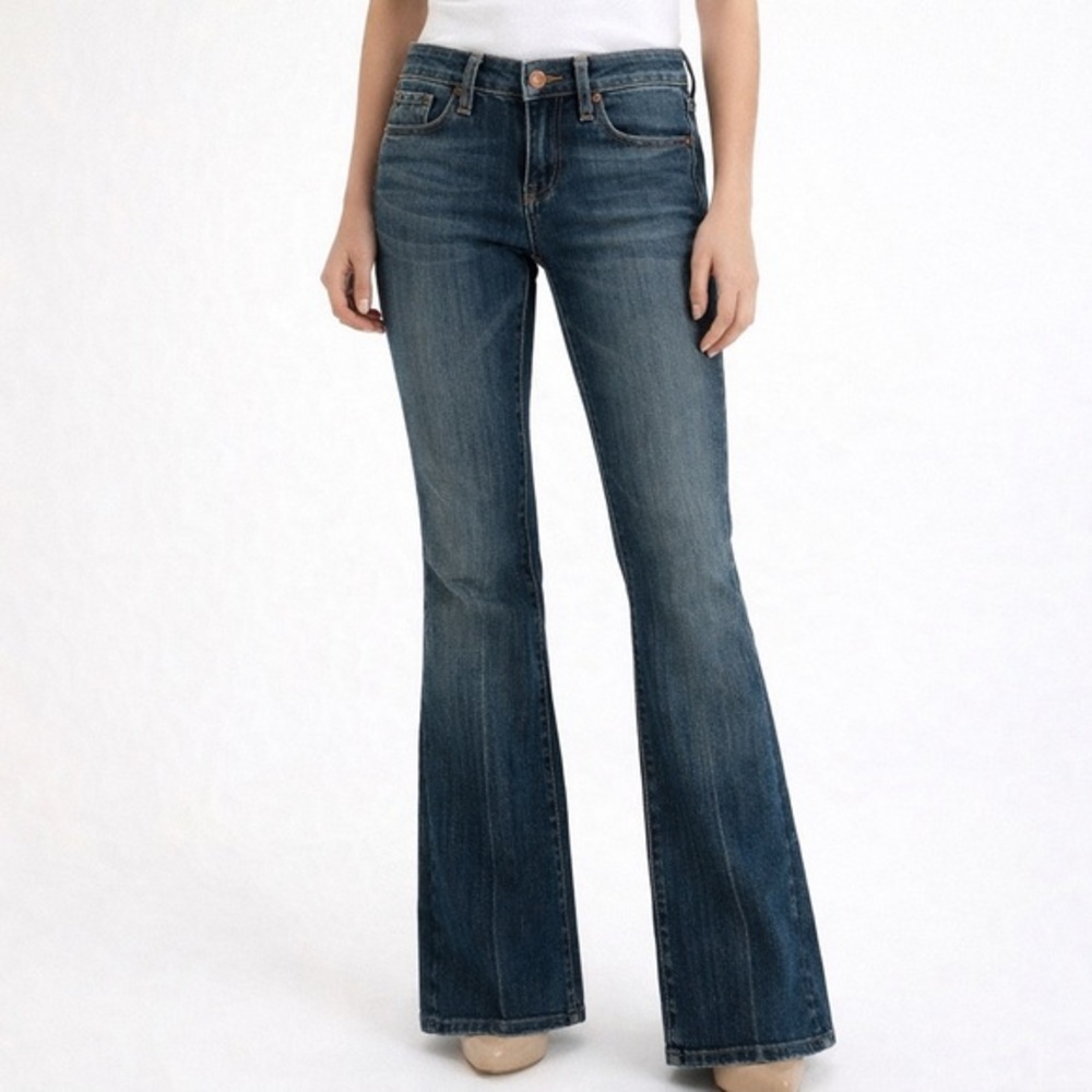 Vigoss Blue Wash Flare Jeans Low Rise Stretch Denim Size 1/2